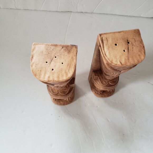 Totem Salt & Pepper Shakers - Picture 6 of 8